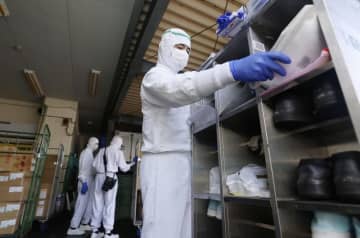 外国人1割超、27市区町村に　全国35万人増、地場産業担い手