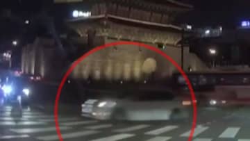 ソウル繁華街で日本人女性が飲酒運転の車にはねられ死亡…38歳娘は重傷　逮捕の30代男「自分がどうやって運転してここに来たか分からない」　東大門駅近くの交差点