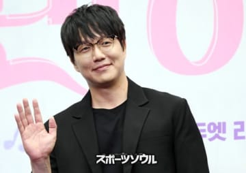 松重豊と共演のソン・シギョン、10年来のマネージャーの裏切り!!　金銭被害莫大か