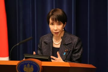 高市首相、トランプ大統領来日で「大はしゃぎ」巡るカオス　「媚びている」批判と擁護、大盤振る舞いは心配