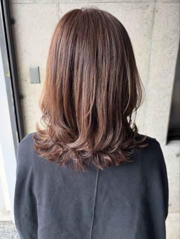 頑張ってる感なくオシャレ！【40・50代】にハマる♡「上品レイヤーヘア」