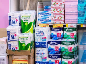 「5000円分の優待券で電池やトイレットペーパーを購入」41歳主婦が語る“生活密着系”優待の魅力