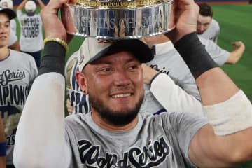 「もう１年の契約を」殊勲の同点弾ロハスはドジャース残留希望　キケ、イェーツ、コーペック、コンフォートらド軍７選手がFA