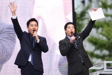 吉村洋文知事が〝舌好調〟　今田耕司、横山英幸市長、もずやんをイジリ倒す「もずやんクビ」