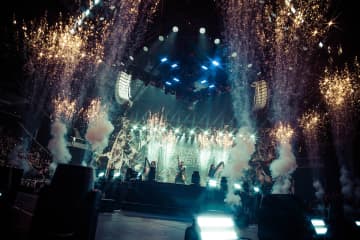 BABYMETAL、ロサンゼルス・Intuit Domeで日本人グループ史上初の単独公演をSOLD OUTで完遂！
