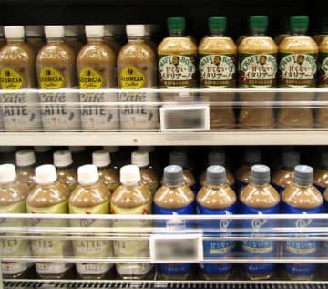 コーヒー飲料、原材料高騰と価格改定による消費減退の二重苦の厳しい環境に屈せず各社ブランド育成