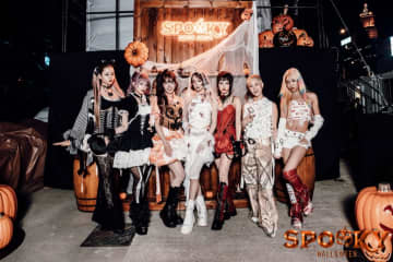 XG、2度目のワールドツアータイトルを発表。香港音楽フェス＜Spooky Halloween＞でも観客魅了