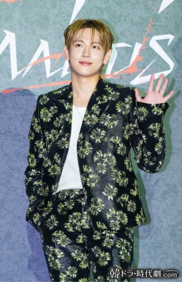 イム・シワン、パク・ボゴムらと同じTHE BLACK LABELと専属契約