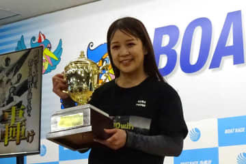 【多摩川ボート・レディースvsルーキーズ】勝浦真帆が個人戦Ｖ　団体戦はレディースが勝利