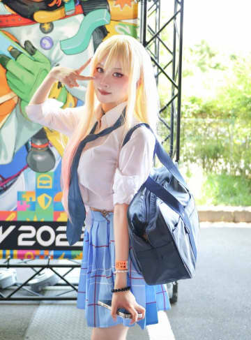 意識したのは「海夢ちゃんらしい明るくポジティブな空気感」…メイクの技が光る『着せ恋』コスプレ