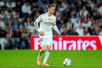 レアルの18歳マスタントゥオーノが恥骨痛で練習回避…CLリヴァプール戦欠場へ、復帰時期も未定か