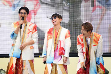 村上信五「まだ維新には…」御堂筋ランウェイで、横山から「選挙出馬」をイジられる