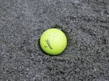 目玉から１発脱出する打ち方を解説！「左足重心」でヘッドを潜らせる