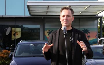 フォルクスワーゲンファンに向けたイベント「VW Weekend Meetup」開催、本国乗用車ブランドのトーマス・シェーファーCEOがサプライズで登場