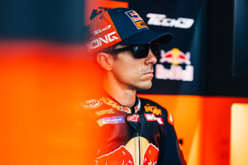 左肩の療養続けるビニャーレス、ポルトガルGPも欠場へ。引き続きポル・エスパルガロが代役に起用