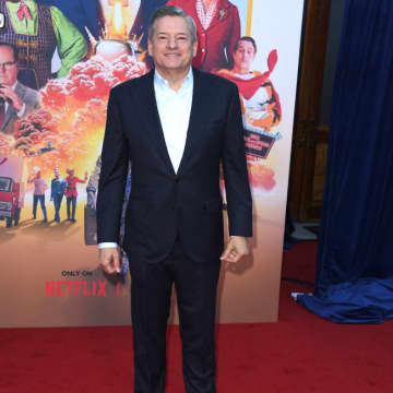 ネットフリックス、ワーナー・ブラザース・ディスカバリー買収を検討中？