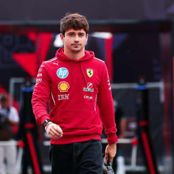 F1ドライバーのシャルル・ルクレールが婚約！