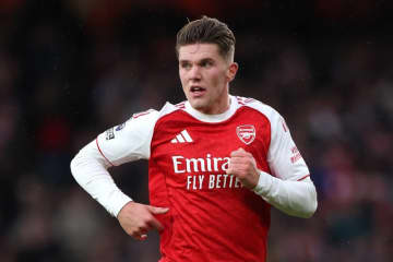 アーセナル指揮官、負傷交代のギェケレシュは「出場できない」　筋肉系の負傷か「決して良いサインではない」