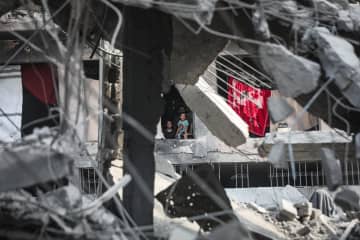 ガザで連日死傷者、ハマス反発　イスラエル、結婚式銃撃か