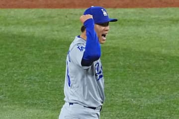 山本由伸、サイ・ヤング賞の最終候補に選出