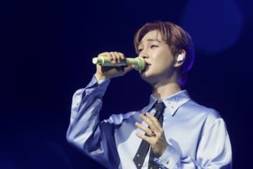 「SHINee」オンユ、ワールドツアーブラジル公演を成功的に終了…ファンたちの熱い合唱と歓声で盛りあがる