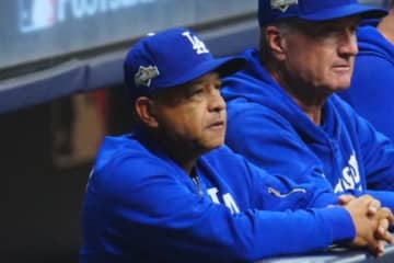 WS連覇のド軍ロバーツ監督、最優秀監督賞を逃す　最終候補にすら入らず…BBWAAが選出