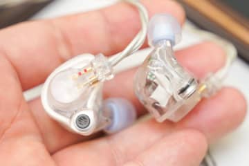 FitEar“多ドライバと密閉から脱却に挑む”新イヤモニ。中国から個性派7社上陸。佐々木的注目はコレ!