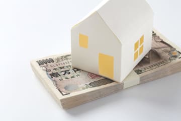 父が退職金「2000万円」のうち、「800万円」をマイホーム資金で援助してくれました。助かるのですが、老後資金は「2000万円」なくても大丈夫なんでしょうか？ 貯金もほとんどないと聞いているので心配です…