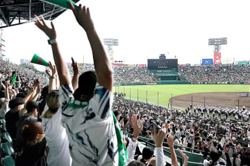 勝利至上主義を超えて。慶應義塾高校野球部・森林貴彦監督が実践する新しい指導哲学「成長至上主義」