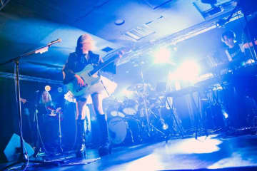 【ライブレポート】七海うらら、自身初の全国ツアー完遂＆Zeppライブ開催発表も「私の生き様を込めた音楽で、1人でも多くの方の背中を押せますように」