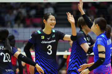 SVリーグ女子　SAGA久光が姫路に連勝　KUROBEは群馬と1勝1敗