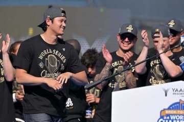 大谷の完全英語スピーチが「もうネイティブやんか」　LA大興奮のマイクパフォ「盛り上げ方も…」