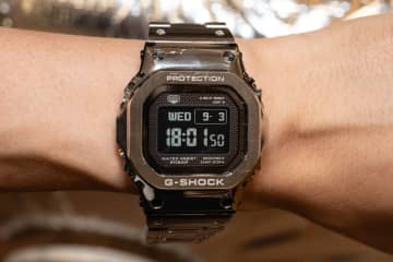 G-SHOCK、MIP液晶と新造フルメタルケース「GMW-BZ5000」