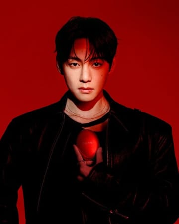 「BTS」V、「TIRTIR」のグローバルアンバサダーに抜てき…キャンペーンビジュアルを公開