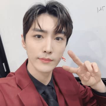 違法風俗店を訪問？ミュージカル俳優キム・ジュニョン、疑惑を否定も…出演中の全作品から降板