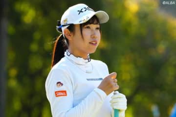 雰囲気がらり！ 菅沼菜々が披露したシックな大人コーデが大反響「グラビア飾れるよ」「見違えた」