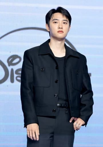 EXOのド・ギョンス（D.O.）、所属事務所との専属契約終了でフリーに「持株50％の維持については…」