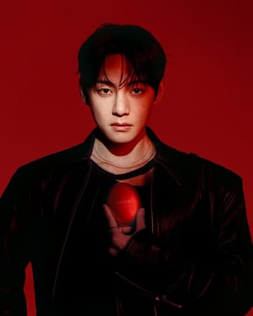 BTSのV、韓国コスメブランド「TIRTIR」のグローバルアンバサダーに抜擢！キャンペーンビジュアルを初公開