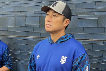 ＤｅＮＡの相川亮二新監督　“今年は”じゃなく“今年も”の課題を強化！　入来コーチ＆田代コーチも共鳴