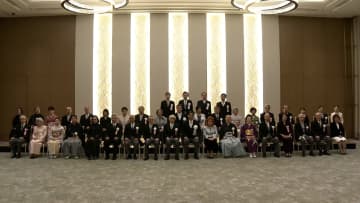 文化功労者顕彰式に声優初「ドラゴンボール」孫悟空役の野沢雅子さん（89）やノーベル化学賞受賞決定の北川進さん（74）ら21人