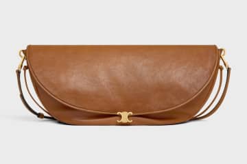 セリーヌの“柔らかなレザーバッグ”、半月型ショルダーやトリオンフ輝く口金ボックスバッグ
