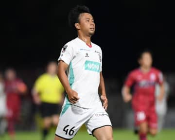 所属した４クラブに感謝。JFL盛岡の35歳MFが今季限りでの現役引退を発表。ファンからは惜しむ声「淋しすぎる」「もっと見たかったな」