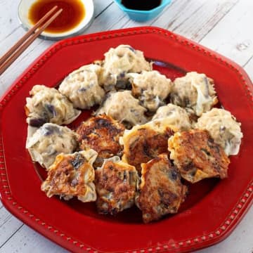 【なす100本でもいけちゃう！】「ご飯が止まらん」「家族が奪い合う♡」我が家で人気のなすおかずレシピ3選