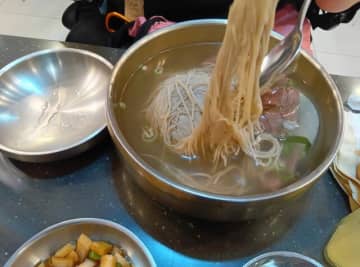 【韓流】ソウルで人気の平壌冷麺、グルメ通が絶賛する奥深い味を追い求めて食べてみる