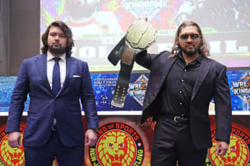 【新日本】ウルフアロンのデビュー戦がNEVER無差別級王座戦に変更へ　EVILはベルトを〝金メダル化〟し挑発