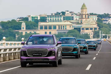 LEPASは2025年Chery国際ユーザーサミット（2025 Chery International User Summit）で輝きを放ち、「テクノロジーとエレガンスが融合」して新たなライフスタイルを定義する