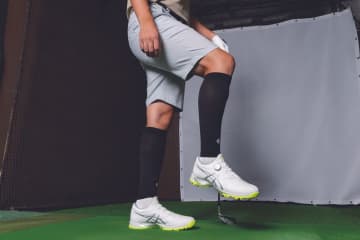 足に疲労が溜まりやすい人のマストアイテム！ ふくらはぎをサポートする『レッグスリーブ』がゴルフのパフォーマンスもアップ
