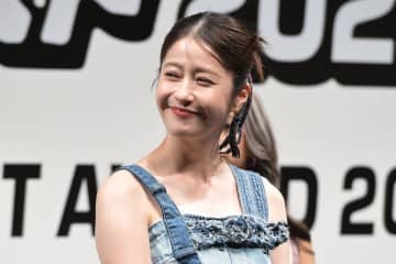 松本若菜　ベストジーニスト受賞で〝特別な一着〟披露「いろんなジーンズを継ぎはぎにして…」