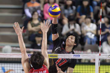 元日本代表の越川優がモンゴルで現役復帰！ 25得点の大活躍でいきなりPOM