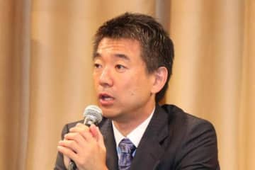 「政治家ともあろうものが...」「あの頃を忘れたのですか？」　橋下徹氏、「身内企業への発注」の是非めぐり大阪府議と応酬